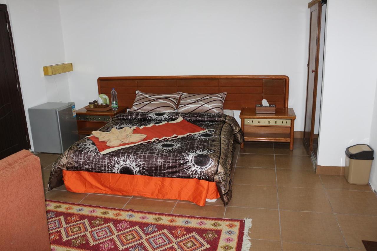 Ameer Apartment Wadi Musa Exterior foto